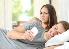 How to Find Out if Your Spouse is on Dating Sites